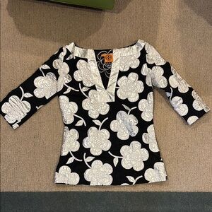 Tory Burch Black and White Fitted Blouse with 3/4 Sleeves